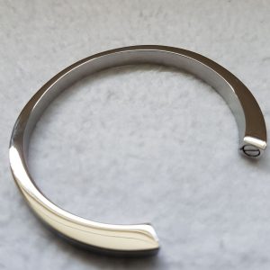 Gebroken cirkel RVS armband met schroefdop - Afbeelding 6