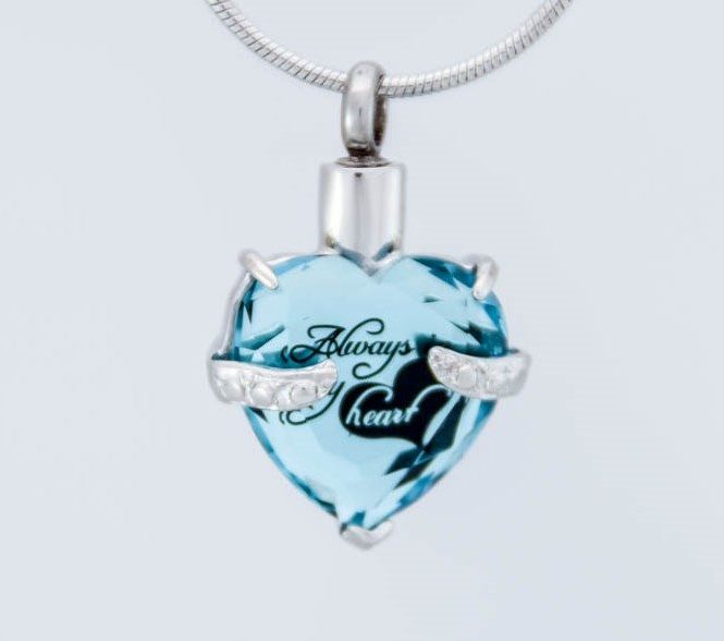 Hanger in de vorm van een hart gemaakt van blauw aqua glas - Afbeelding 8