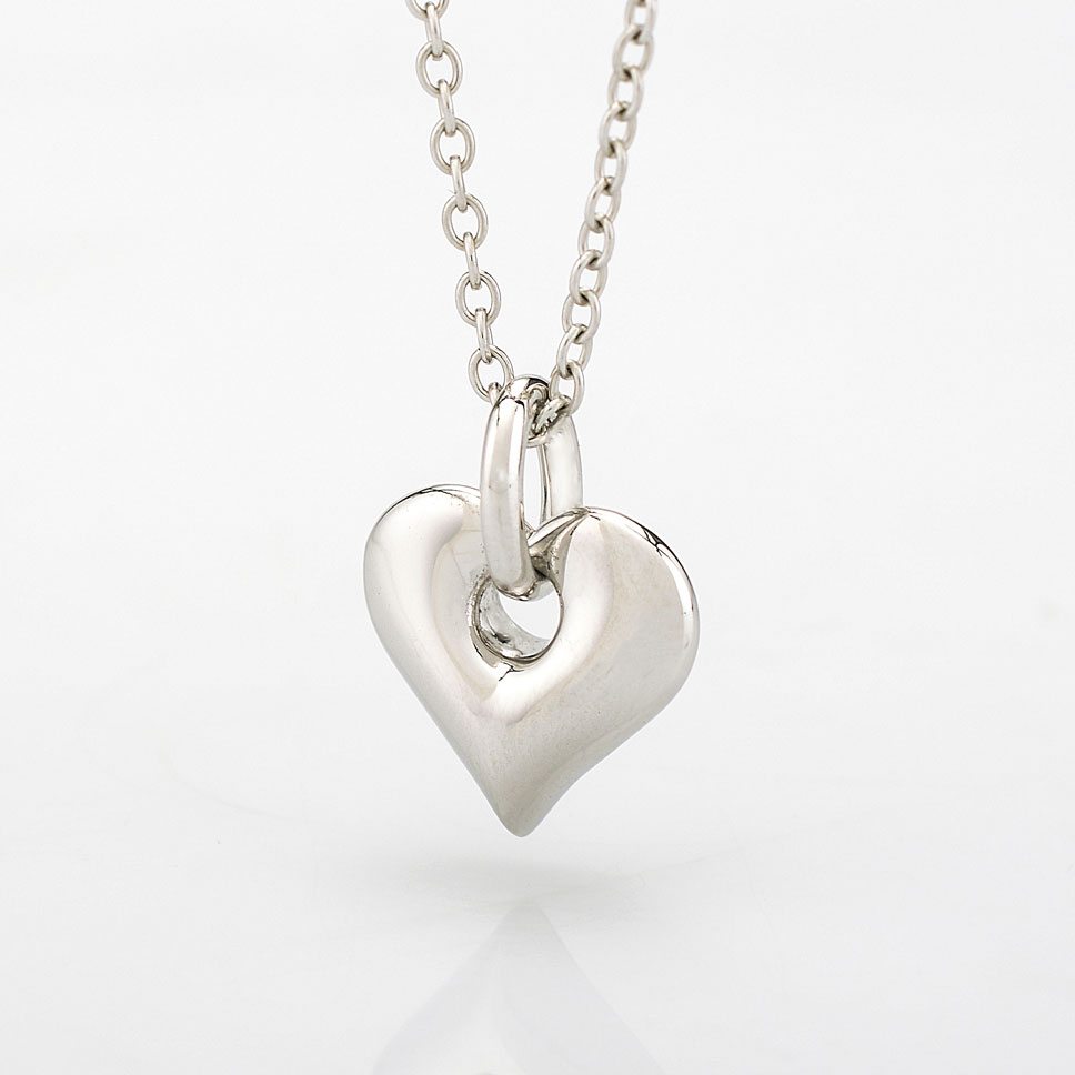 Zilveren Hartvormige Ashanger incl zilveren ketting