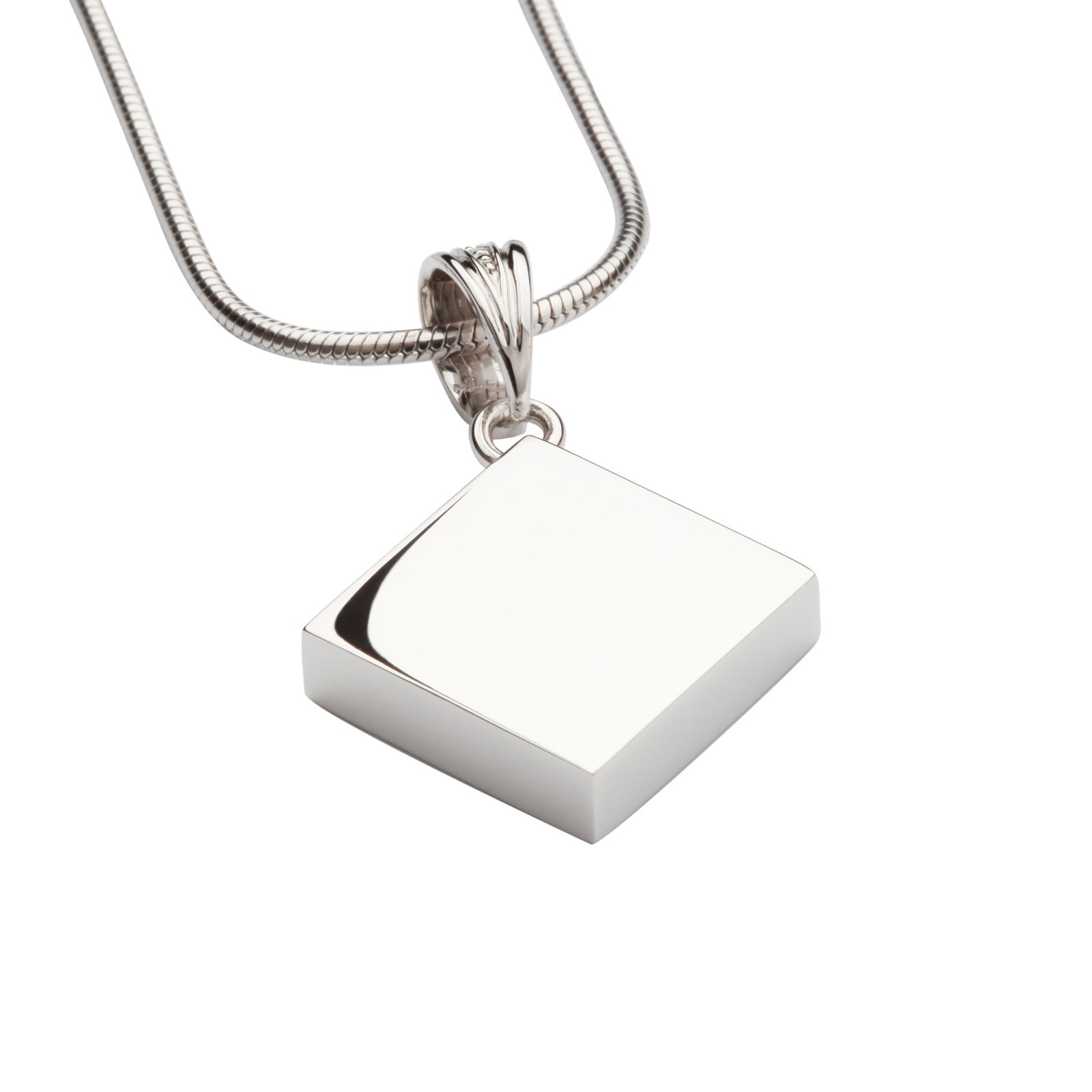 Zilveren ashanger met een glad vierkant ontwerp. incl zilveren ketting