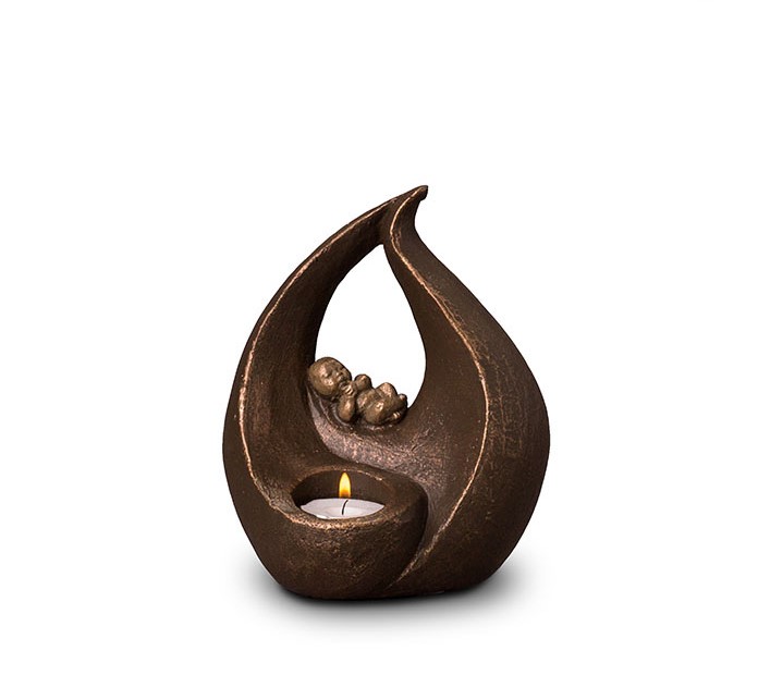Bronzen Geborgen Traan Urn